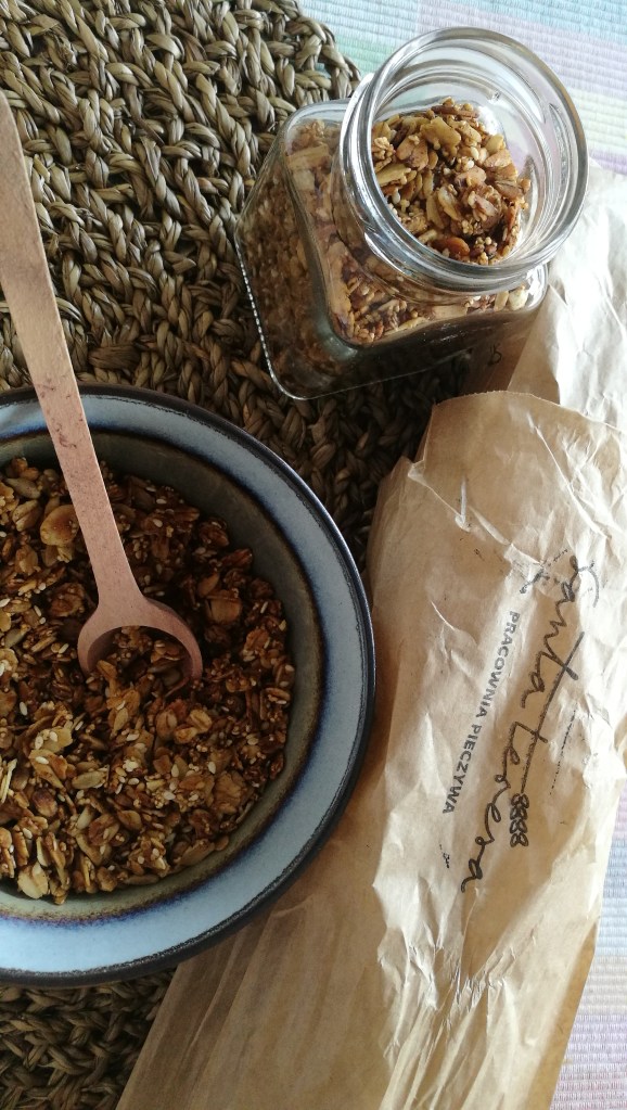zdrowa i dobra granola